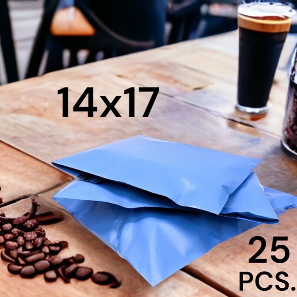 25 14x17 Poly Mailers Blue Shipping Envelopes PRICE IS FIRM - Picture 2 of 4